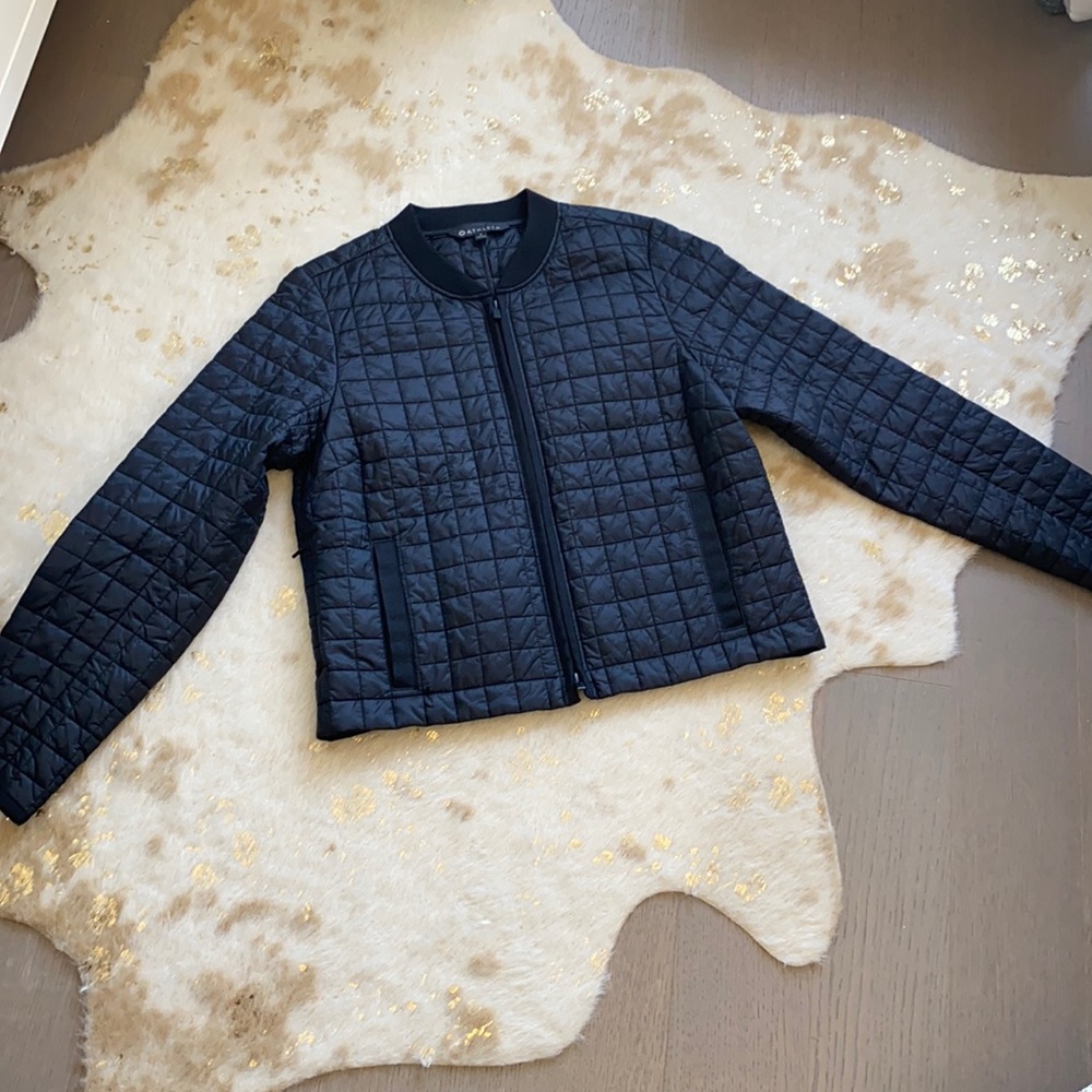 Athleta Light Weight Quilted Jacket